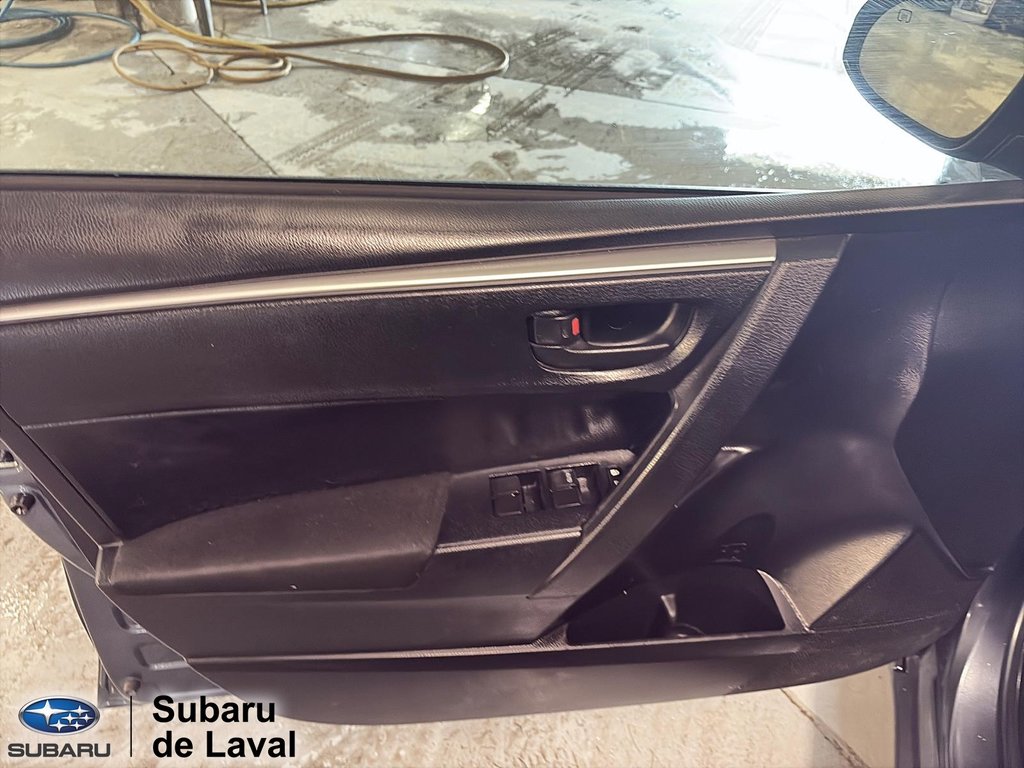 Toyota Corolla  2015 à Laval, Québec - 11 - w1024h768px