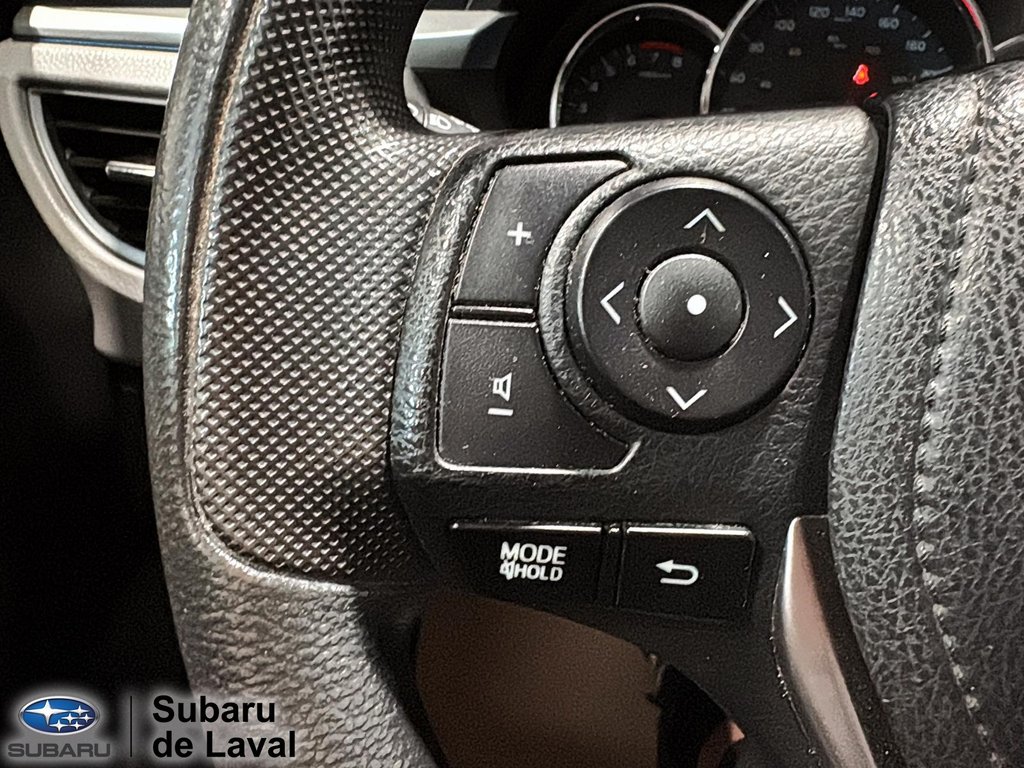 Toyota Corolla LE 2015 à Laval, Québec - 22 - w1024h768px