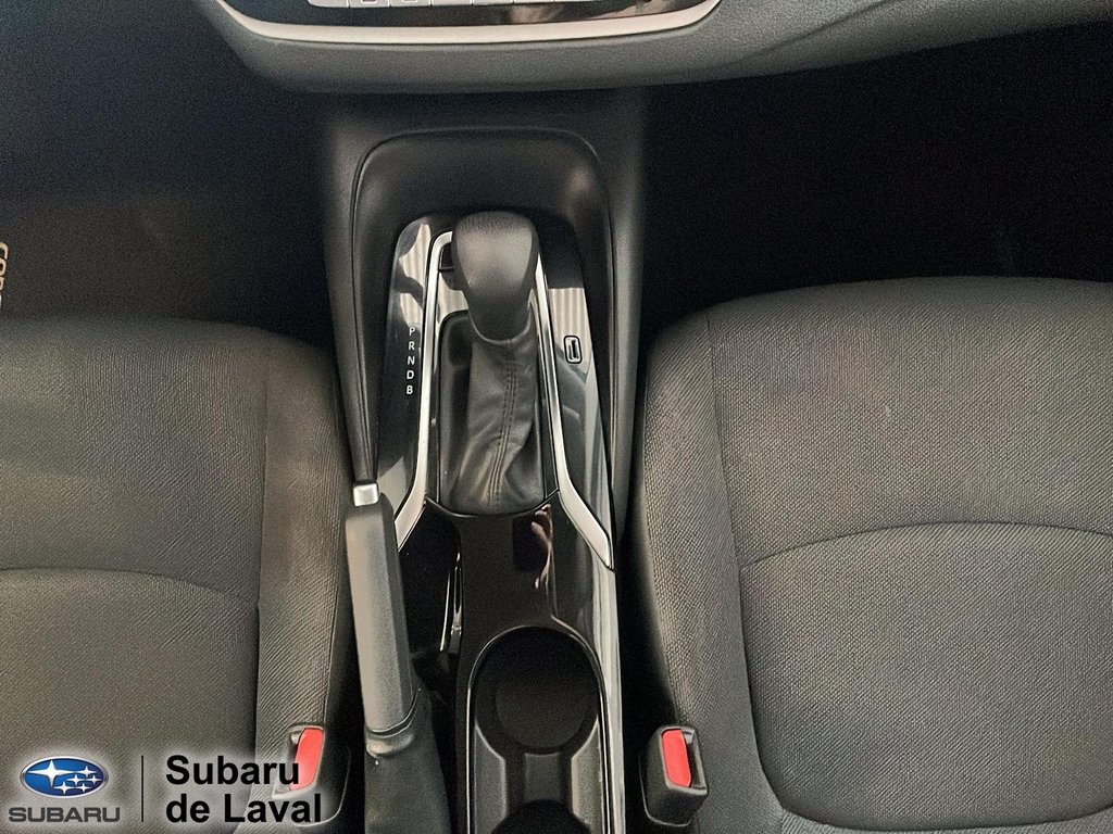 2020 Toyota Corolla L in Laval, Quebec - 14 - w1024h768px