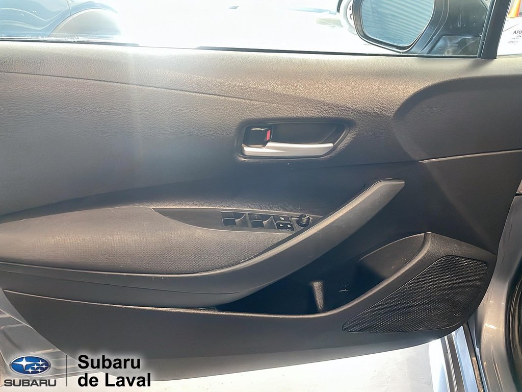 2020 Toyota Corolla L in Laval, Quebec - 11 - w1024h768px