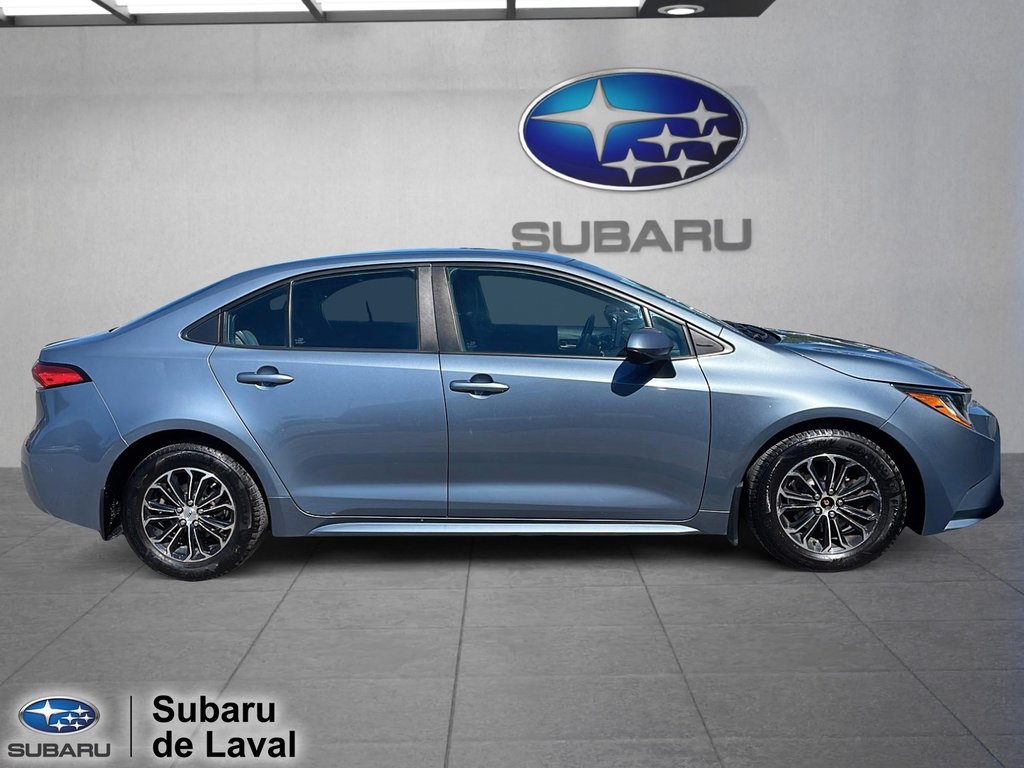 2020 Toyota Corolla L in Laval, Quebec - 4 - w1024h768px