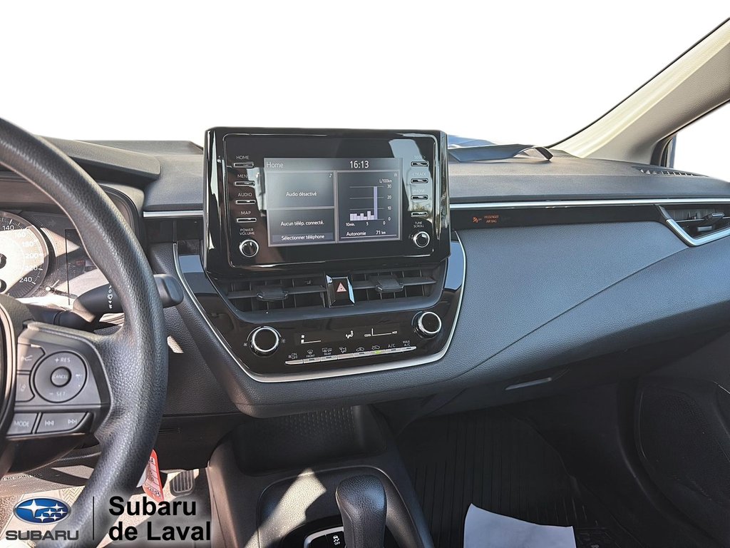 2021 Toyota Corolla LE in Laval, Quebec - 13 - w1024h768px