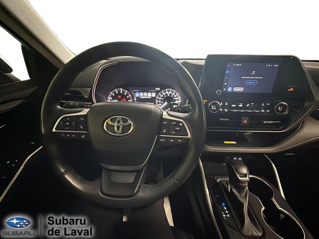 2024 Toyota Highlander LE in Laval, Quebec - 13 - w1024h768px