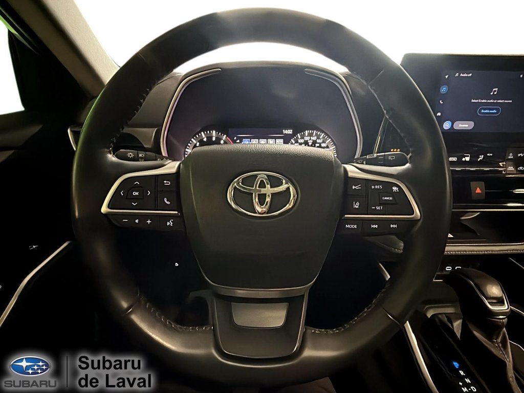 2024 Toyota Highlander LE in Laval, Quebec - 17 - w1024h768px