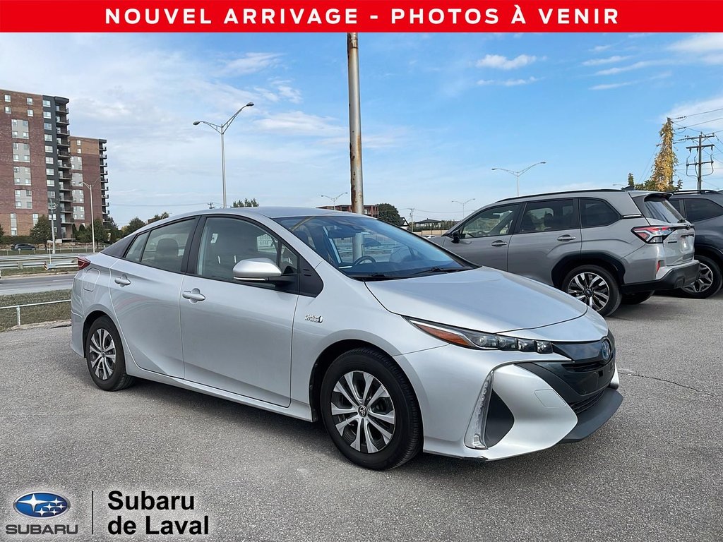 2021 Toyota Prius Prime in Terrebonne, Quebec - 5 - w1024h768px