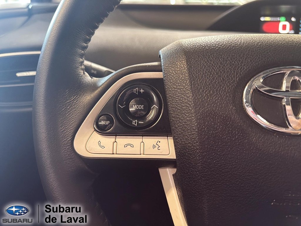 Toyota Prius Technologie 2017 à Laval, Québec - 17 - w1024h768px