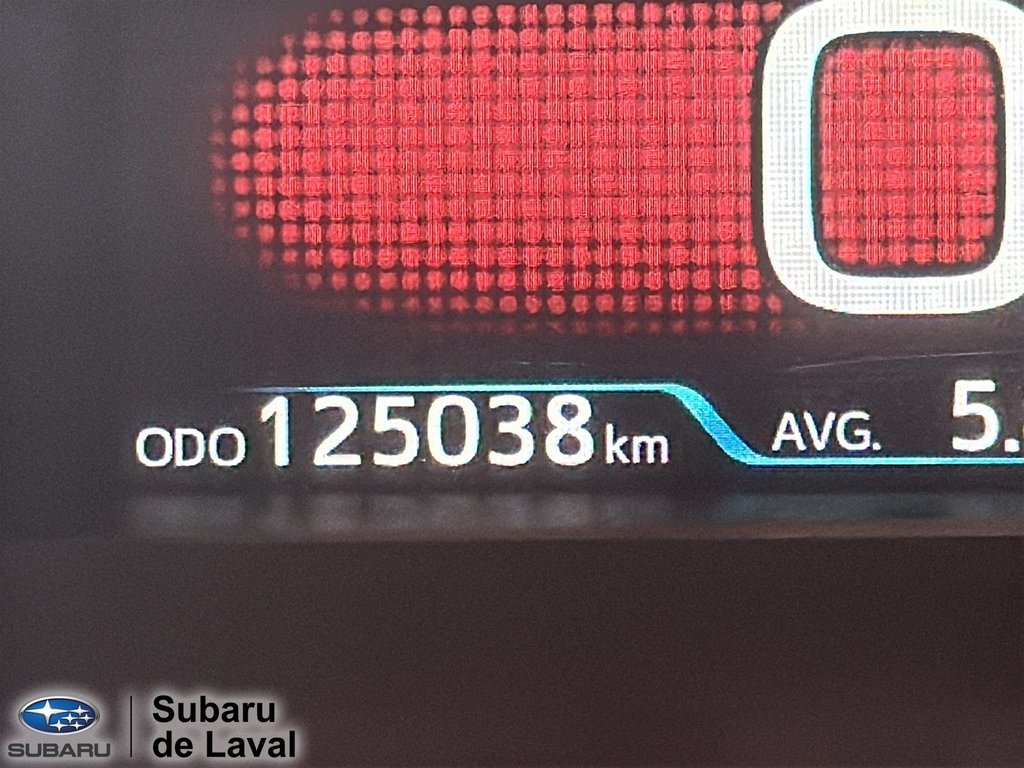 Toyota Prius Technologie 2017 à Laval, Québec - 20 - w1024h768px