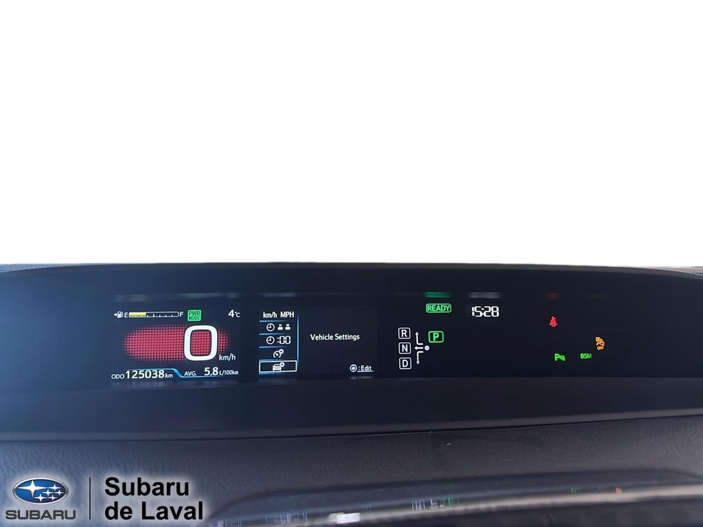 Toyota Prius Technologie 2017 à Laval, Québec - 19 - w1024h768px