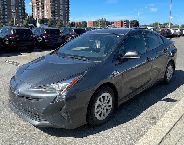 Toyota Prius  2018 à Terrebonne, Québec - 5 - w1024h768px