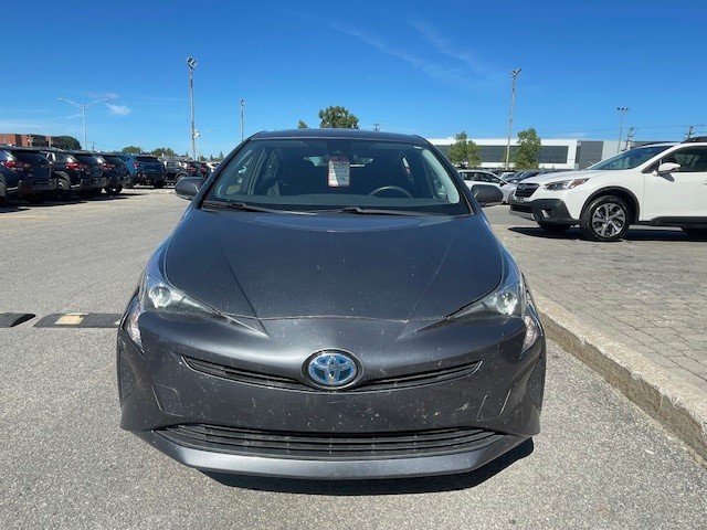 Toyota Prius  2018 à Terrebonne, Québec - 3 - w1024h768px