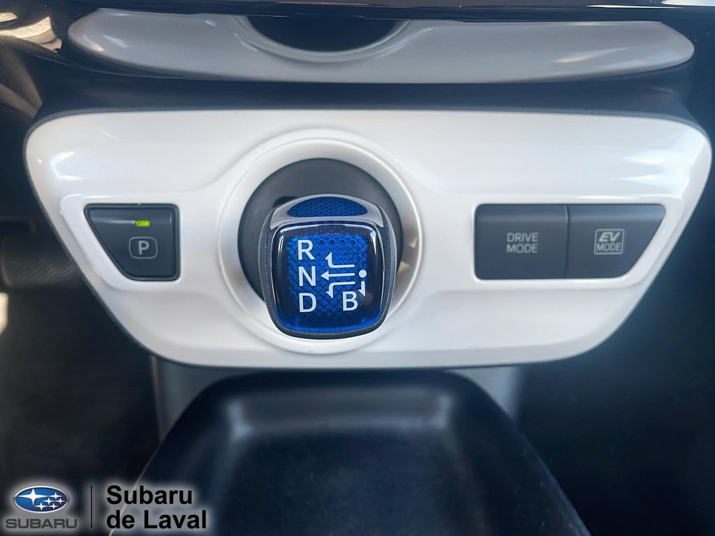 2018 Toyota Prius in Laval, Quebec - 17 - w1024h768px