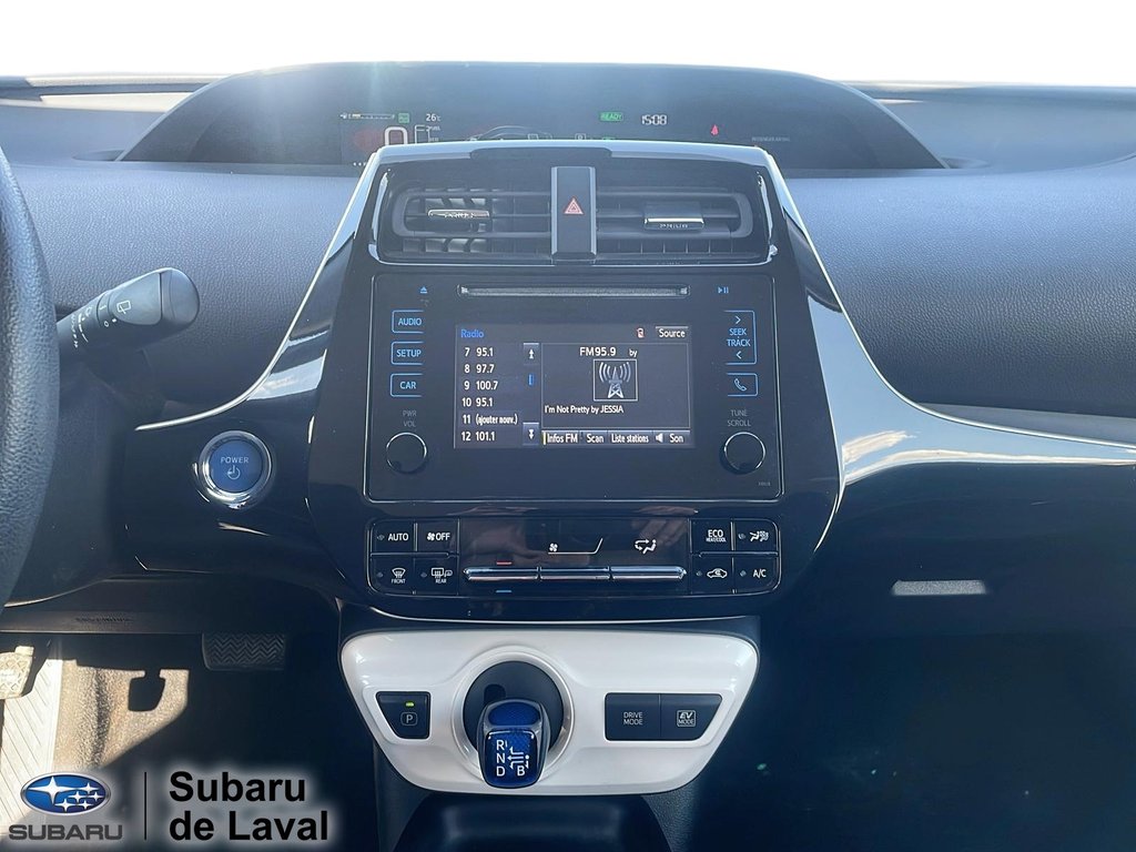 2018 Toyota Prius in Laval, Quebec - 16 - w1024h768px