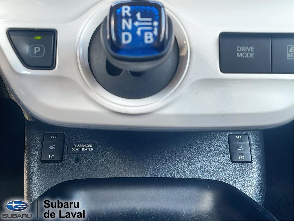2018 Toyota Prius in Laval, Quebec - 13 - w1024h768px