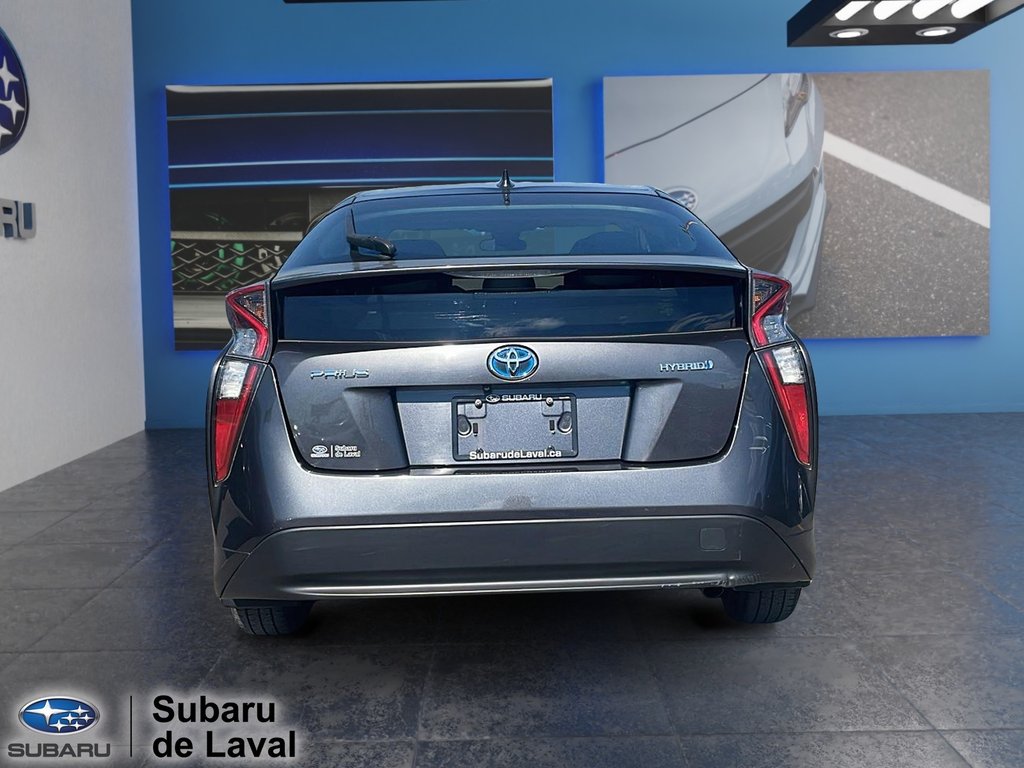 2018 Toyota Prius in Laval, Quebec - 6 - w1024h768px