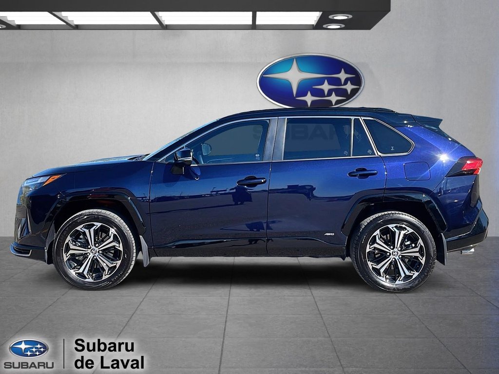 Toyota RAV4 PLUG-IN HYBRID XSE 2025 à Laval, Québec - 8 - w1024h768px