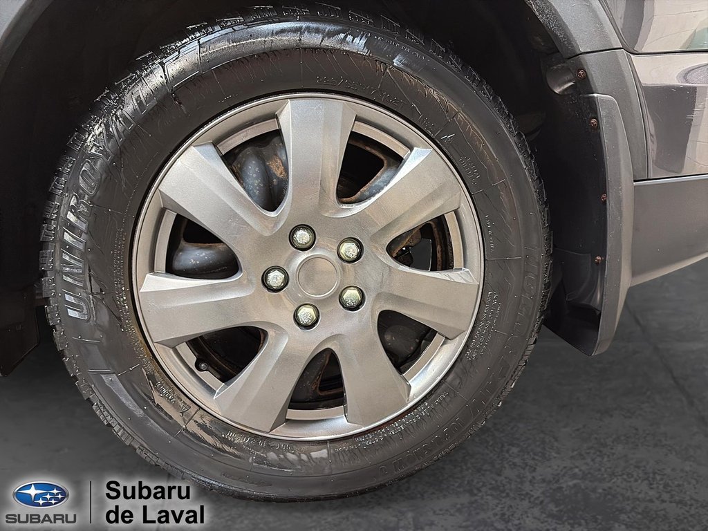 Toyota RAV4 XLE 2016 à Laval, Québec - 9 - w1024h768px