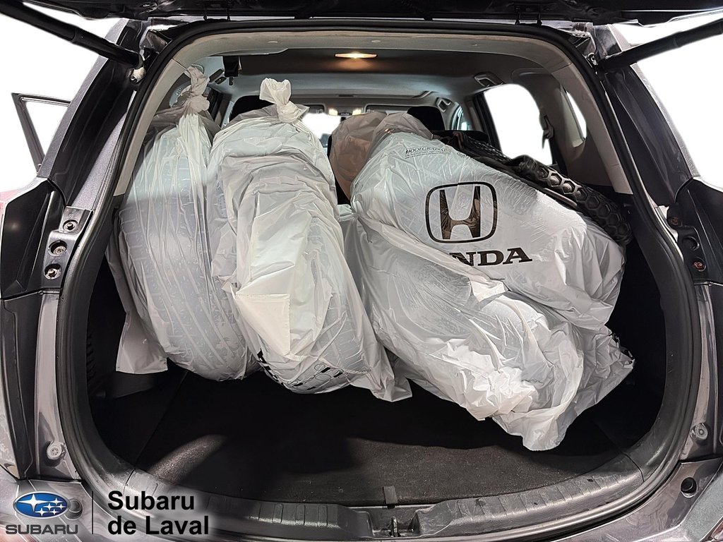 Toyota RAV4 XLE 2016 à Laval, Québec - 14 - w1024h768px