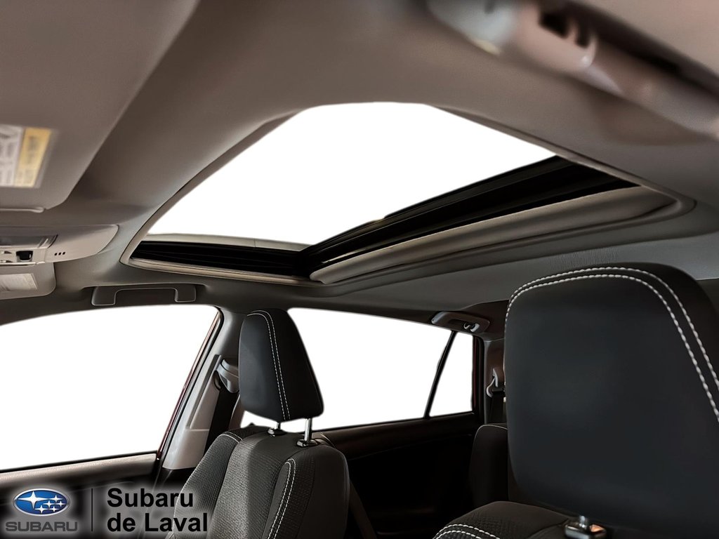 2018 Toyota RAV4 XLE in Terrebonne, Quebec - 15 - w1024h768px