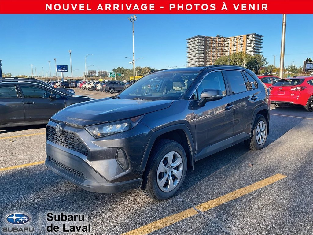 Toyota RAV4 LE 2021 à Laval, Québec - 1 - w1024h768px