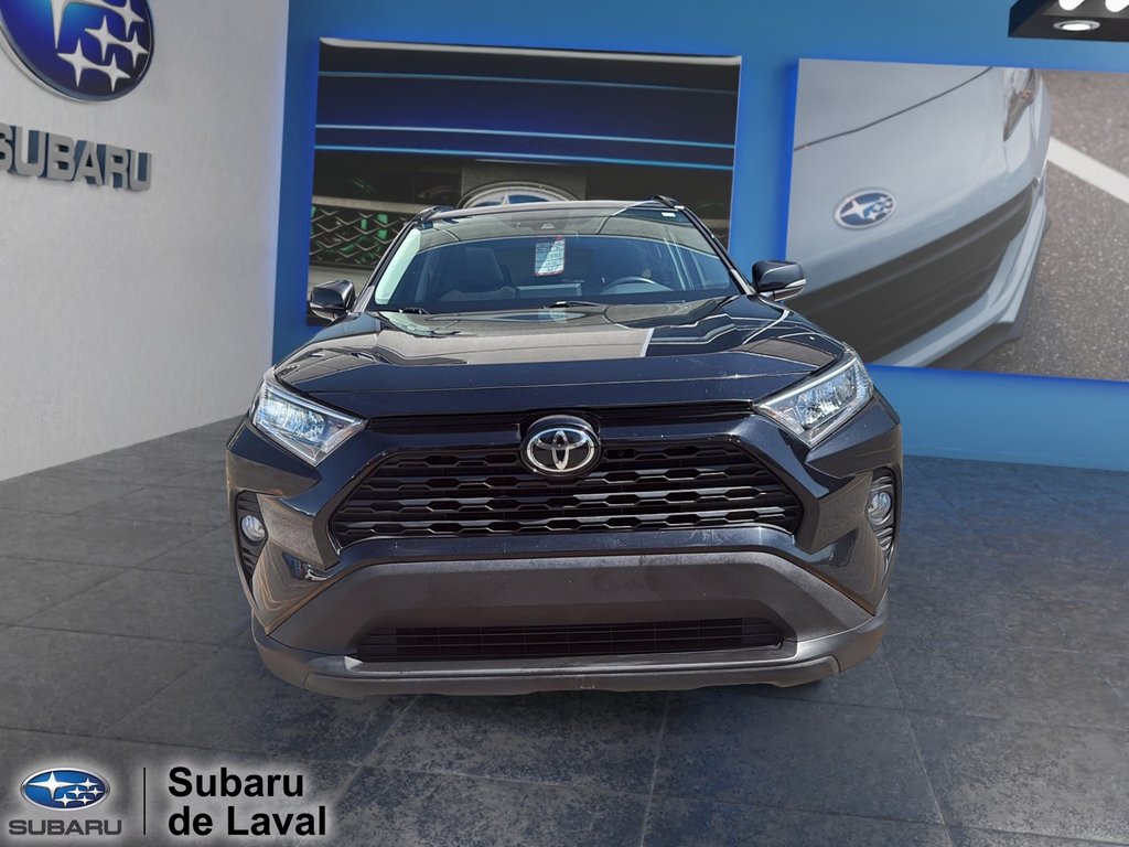 Toyota RAV4 XLE 2021 à Laval, Québec - 2 - w1024h768px