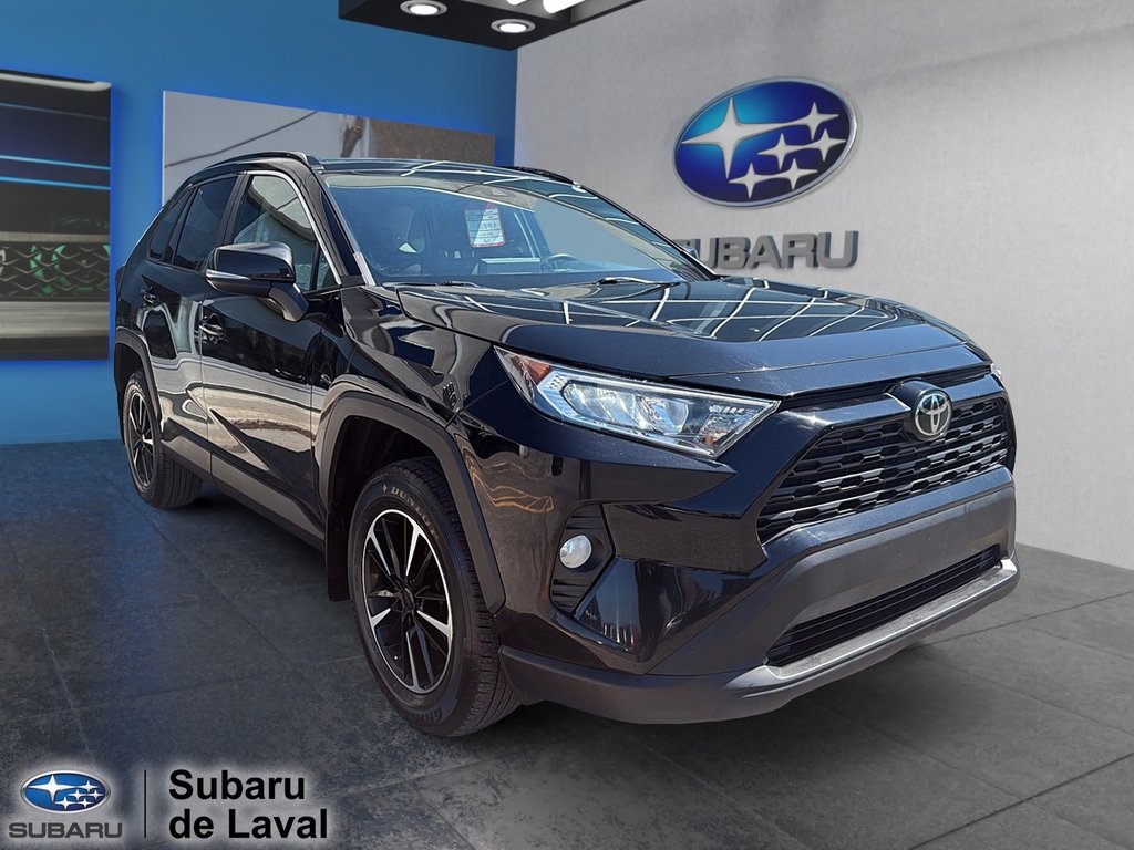 Toyota RAV4 XLE 2021 à Laval, Québec - 3 - w1024h768px