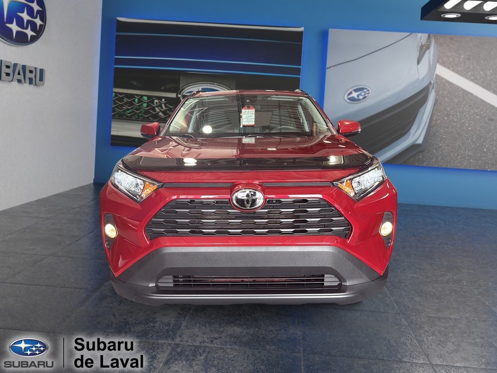 2021 Toyota RAV4 XLE in Laval, Quebec - 2 - w1024h768px