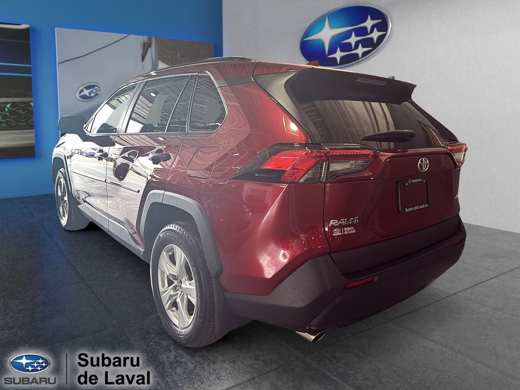 2021 Toyota RAV4 XLE in Laval, Quebec - 6 - w1024h768px