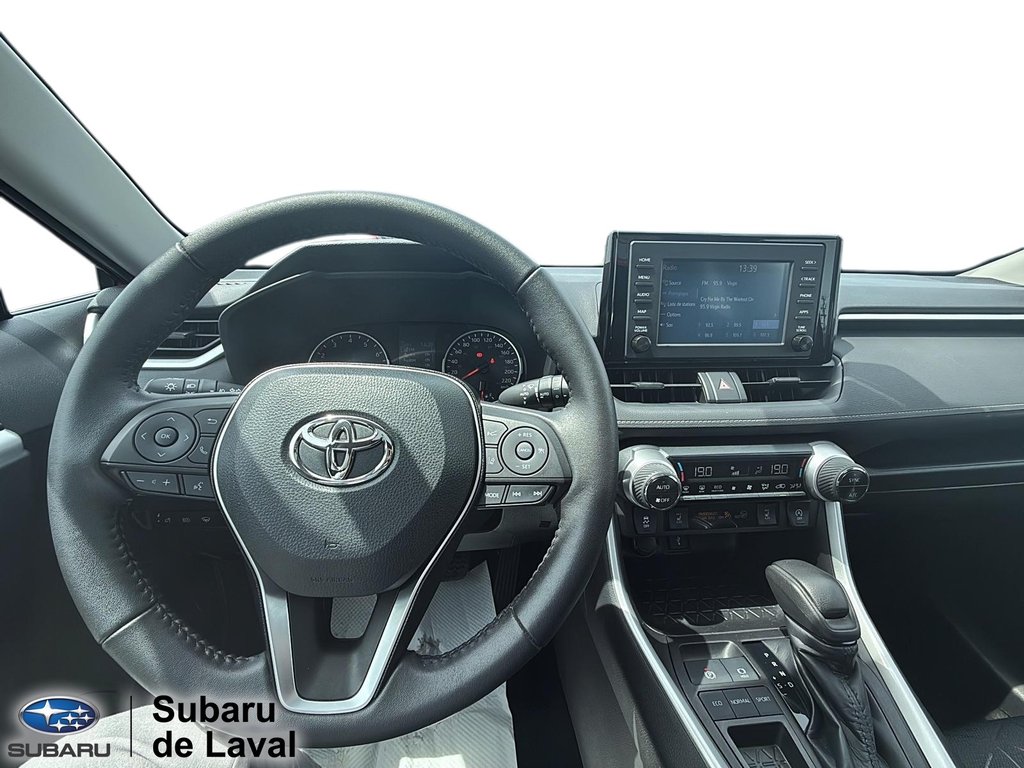 2021 Toyota RAV4 XLE in Laval, Quebec - 13 - w1024h768px