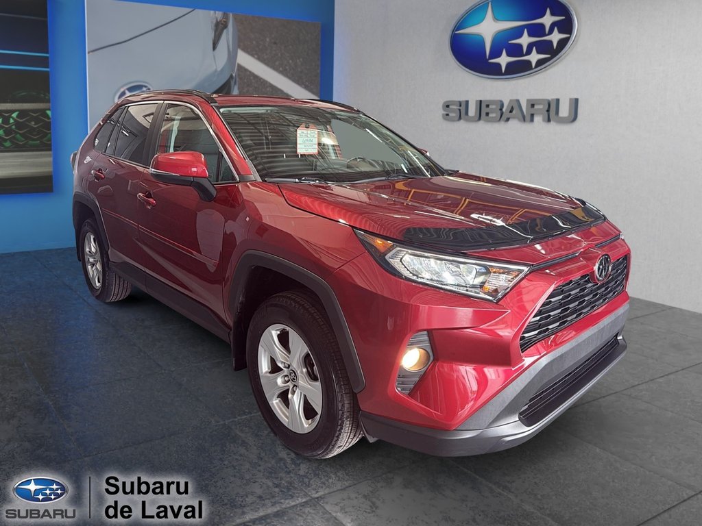 2021 Toyota RAV4 XLE in Laval, Quebec - 3 - w1024h768px