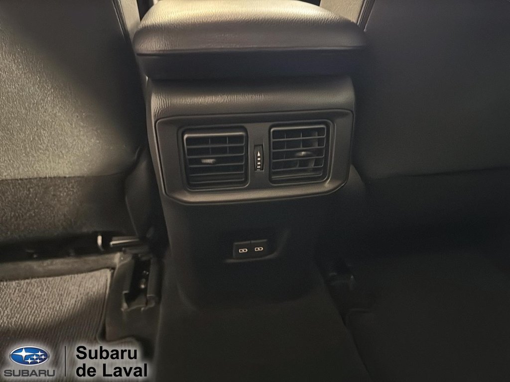 Toyota RAV4 LE 2023 à Laval, Québec - 14 - w1024h768px