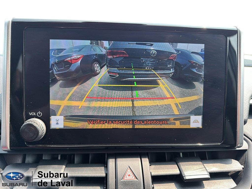 Toyota RAV4 LE 2023 à Laval, Québec - 19 - w1024h768px