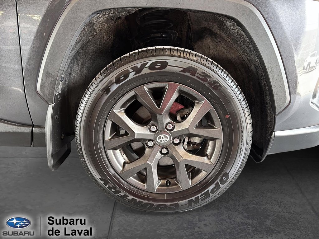 Toyota RAV4 LE 2023 à Laval, Québec - 9 - w1024h768px