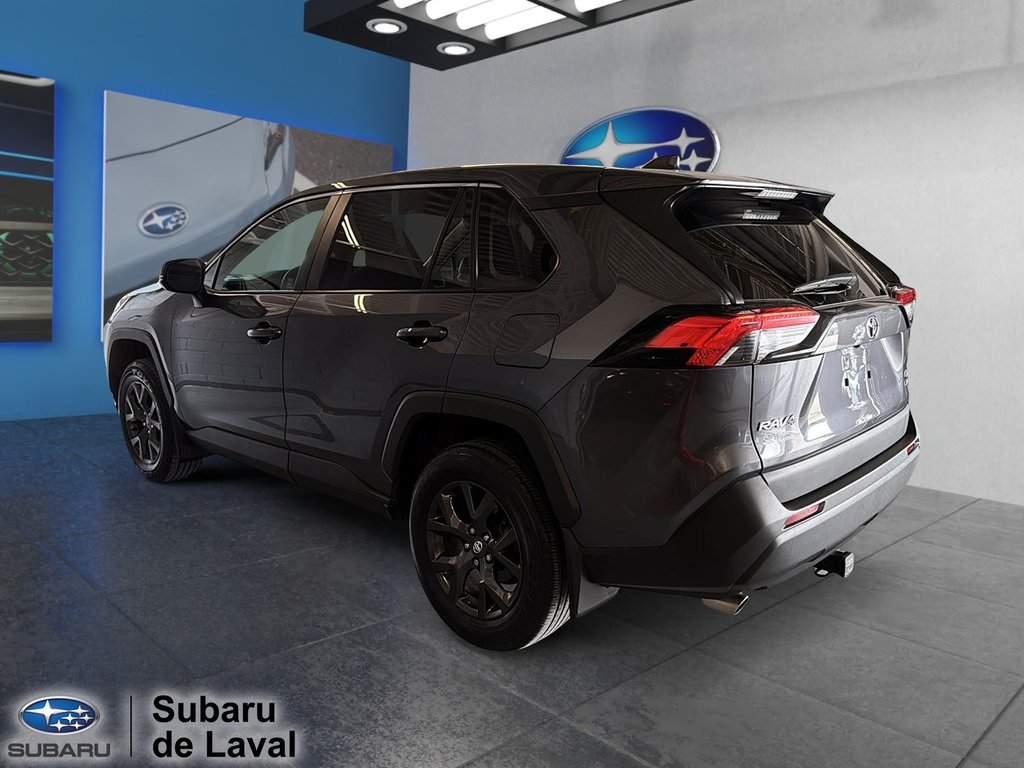 Toyota RAV4 LE 2023 à Laval, Québec - 7 - w1024h768px