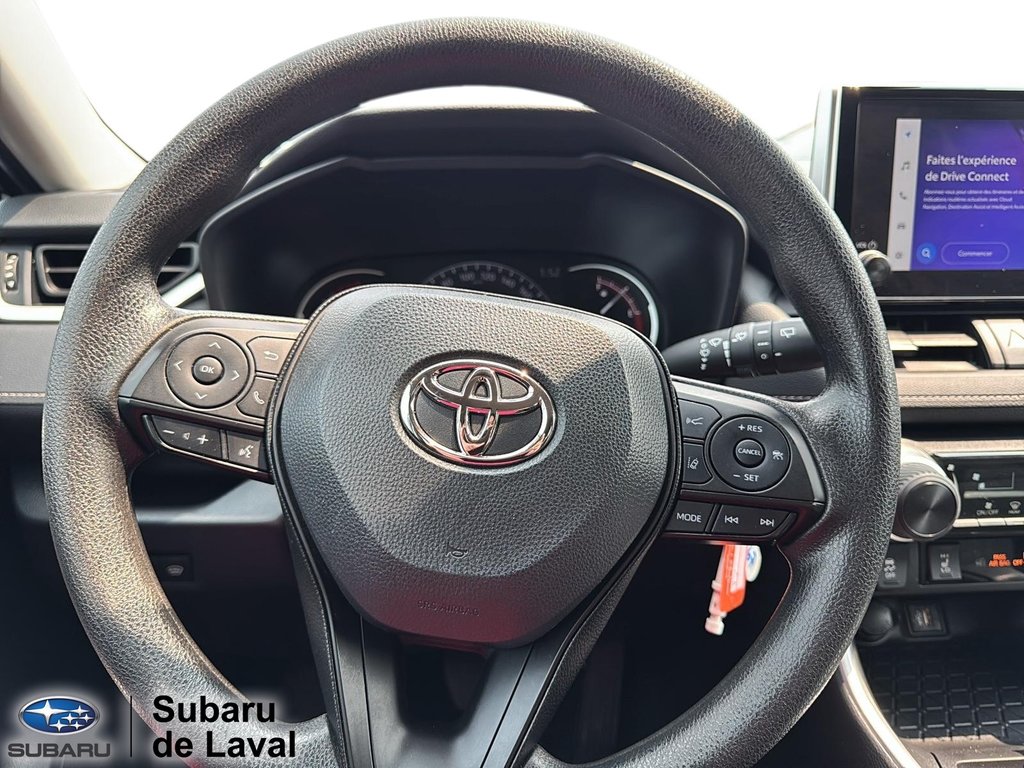 Toyota RAV4 LE 2023 à Laval, Québec - 21 - w1024h768px