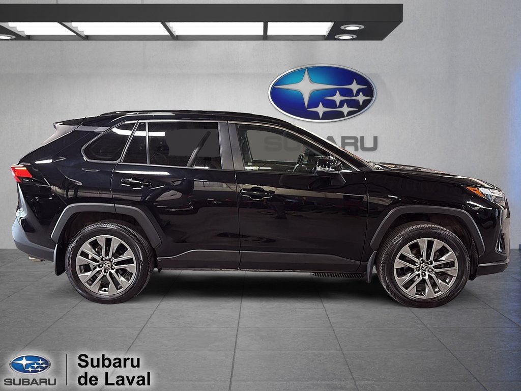 Toyota RAV4 XLE 2023 à Laval, Québec - 4 - w1024h768px
