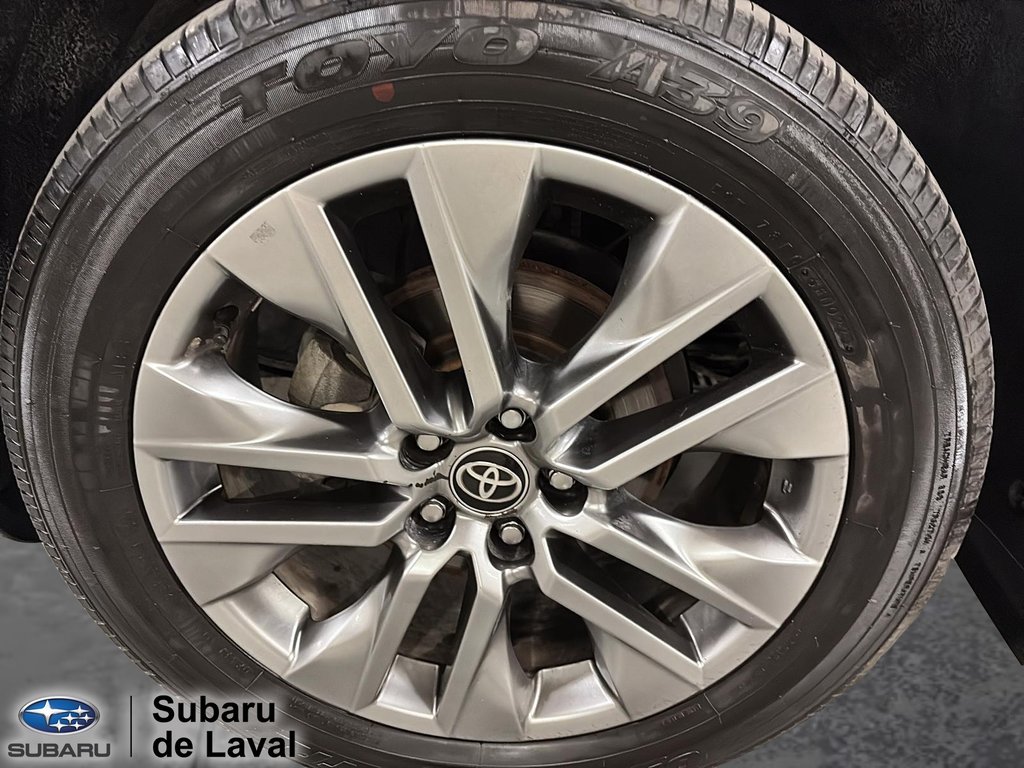 Toyota RAV4 XLE 2023 à Laval, Québec - 9 - w1024h768px