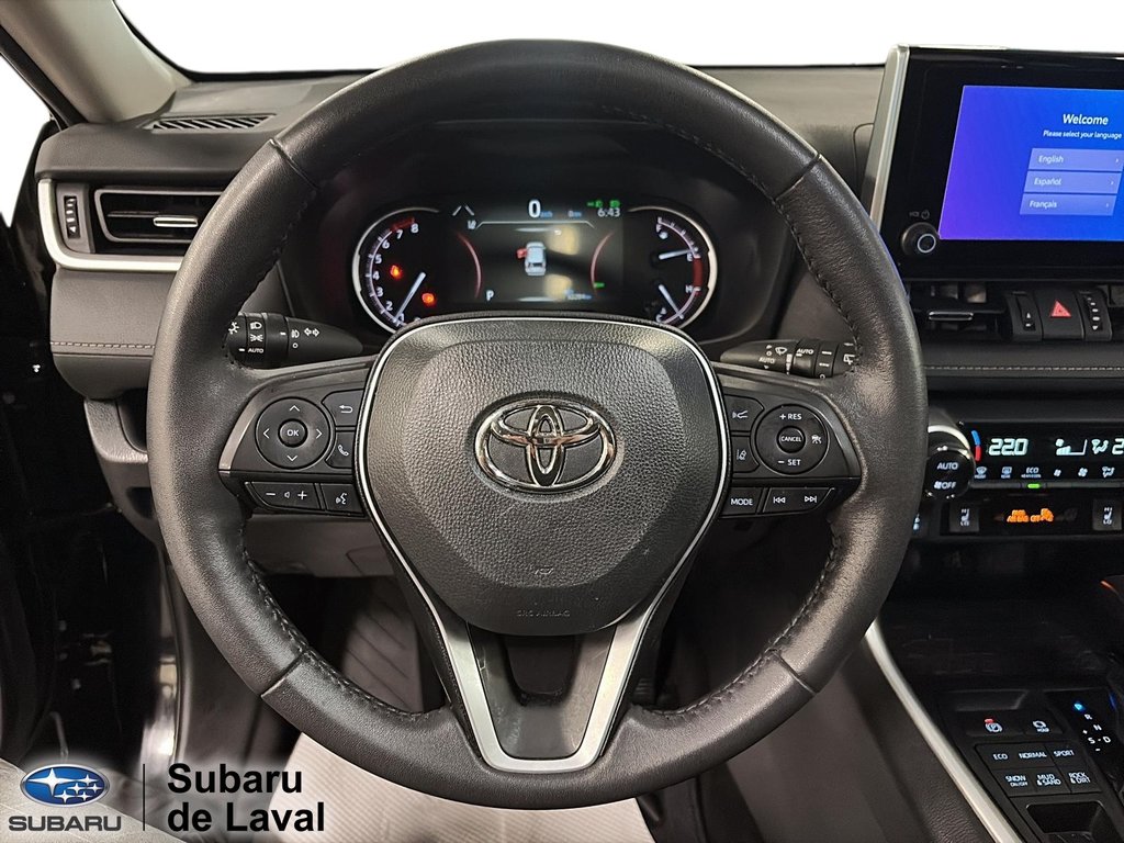 Toyota RAV4 XLE 2023 à Laval, Québec - 18 - w1024h768px