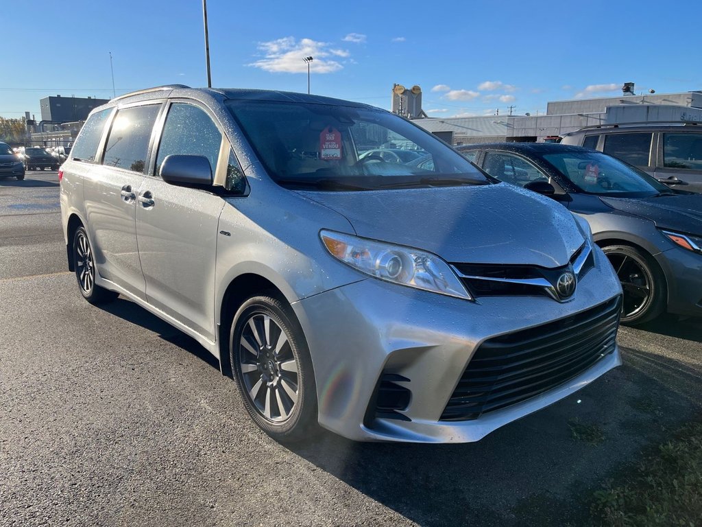 Toyota Sienna LE 2019 à Laval, Québec - 5 - w1024h768px