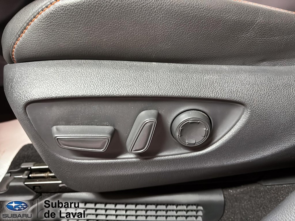 2021 Toyota Sienna in Laval, Quebec - 11 - w1024h768px