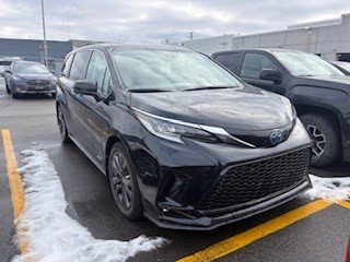 Toyota Sienna  2021 à Terrebonne, Québec - 3 - w1024h768px