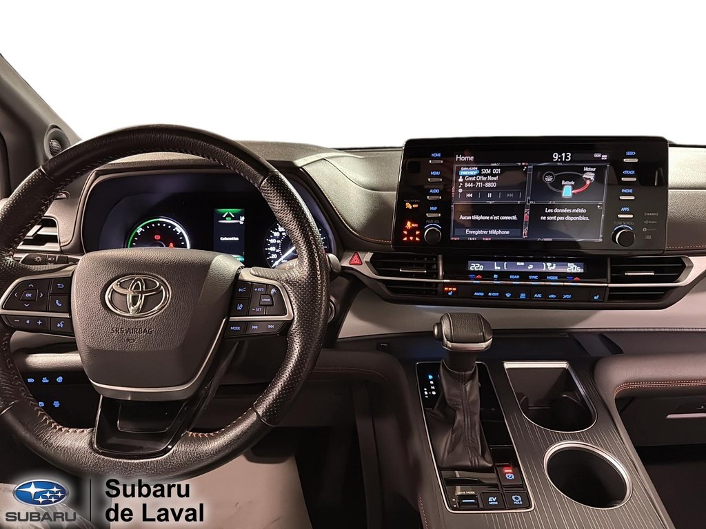 2021 Toyota Sienna in Laval, Quebec - 14 - w1024h768px