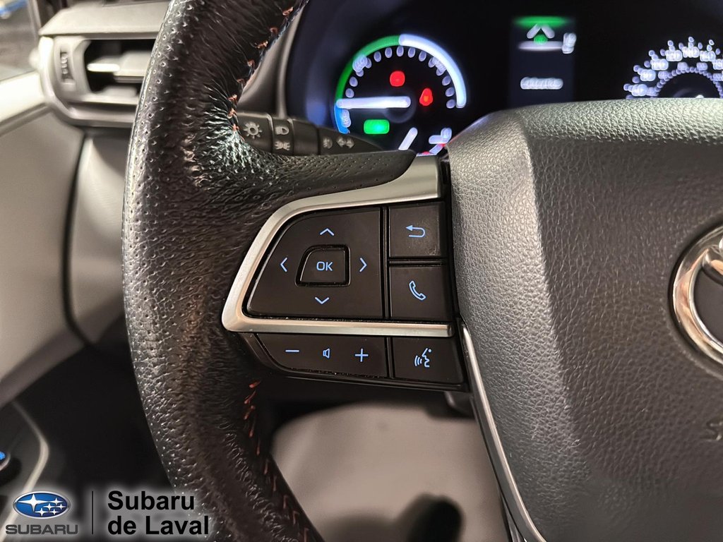 2021 Toyota Sienna in Laval, Quebec - 20 - w1024h768px