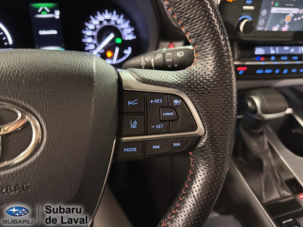 2021 Toyota Sienna in Laval, Quebec - 21 - w1024h768px