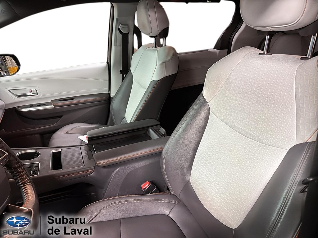 2021 Toyota Sienna in Laval, Quebec - 7 - w1024h768px