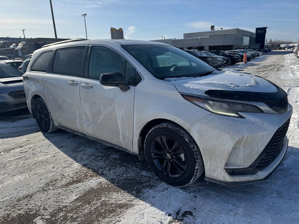 2024 Toyota Sienna XSE in Terrebonne, Quebec - 5 - w1024h768px