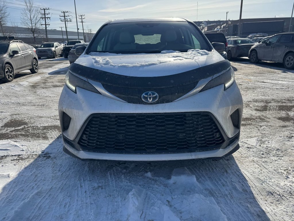 2024 Toyota Sienna XSE in Terrebonne, Quebec - 3 - w1024h768px