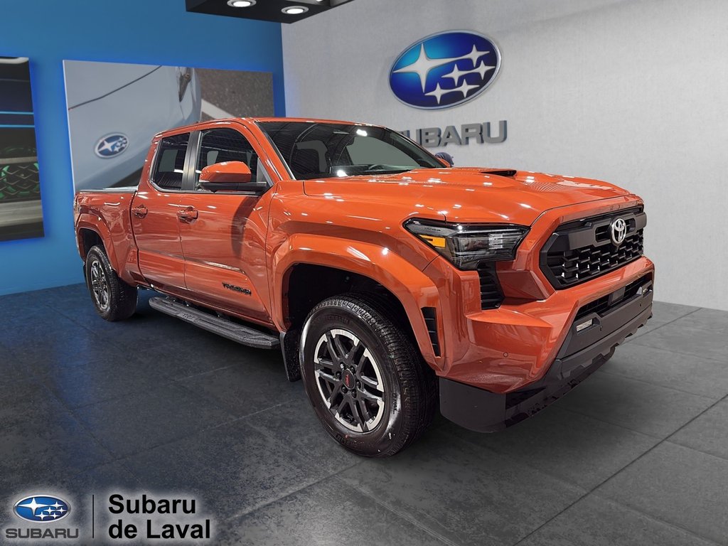 2025 Toyota Tacoma TRD SPORT PREM in Laval, Quebec - 3 - w1024h768px