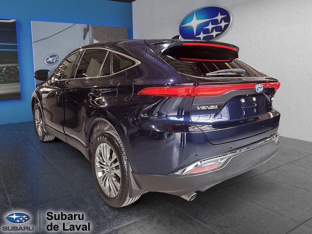 Toyota Venza limited hybrid 2023 à Laval, Québec - 5 - w1024h768px
