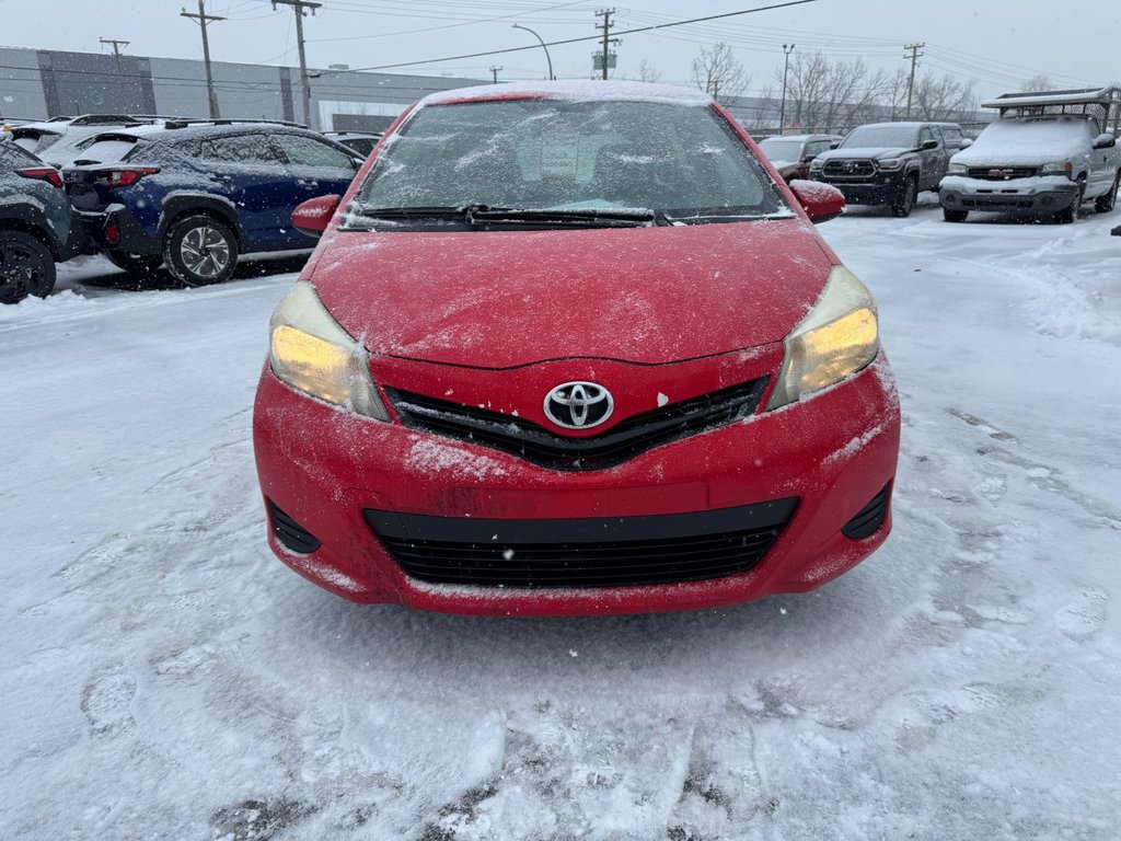 Toyota Yaris LE 2012 à Laval, Québec - 3 - w1024h768px