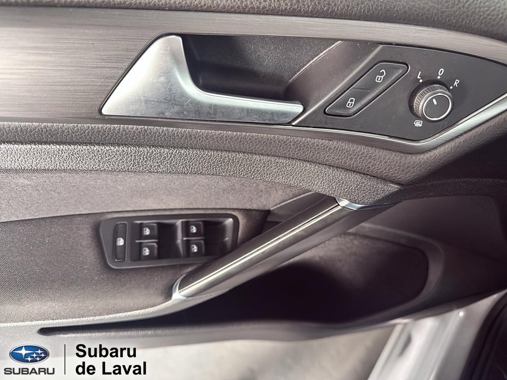 2019 Volkswagen Golf Comfortline in Laval, Quebec - 9 - w1024h768px